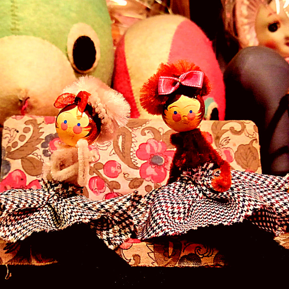 モールのポーズドールの制作キット B 千鳥格子のスカート(ブラウン) / Chenille doll kit B 3枚目の画像