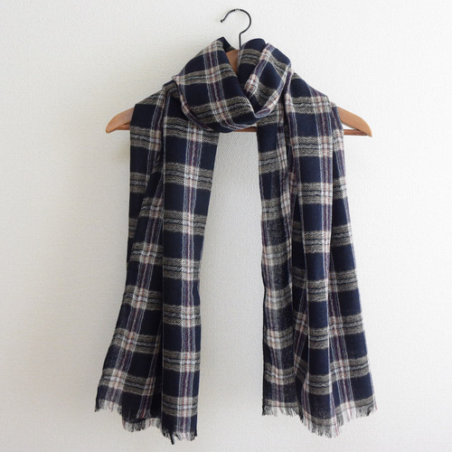 受注制作】タータンチェックのウールガーゼの大判ストール ネイビー