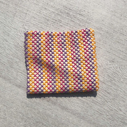 ハンドメイド手縫い刺繍小さめポーチ 2枚目の画像
