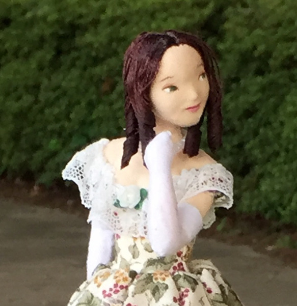ドレスを纏う人形（椿姫） その他アート 百千鳥商店 通販 15080530
