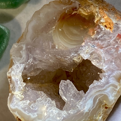 レース瑪瑙✨ アゲート ジオード 晶洞 原石 ラフストーン 天然石