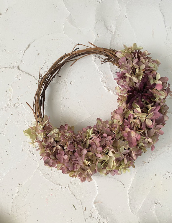 ほっこりと優しい水無月あじさいのリース○ドライフラワーリース