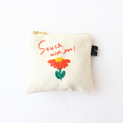 〈10㎝ファスナー〉Stuck with you !刺繍ポーチ 1枚目の画像