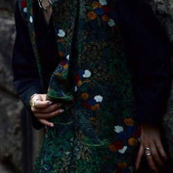 受注製作　ノースリーブ着物カーディガン"華Hana"着物リメイク服　（送料無料）オーダーメイド 4枚目の画像