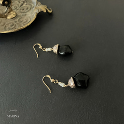 {14kgf} 英國復古珠子和珍珠耳環 - 黑色 第3張的照片