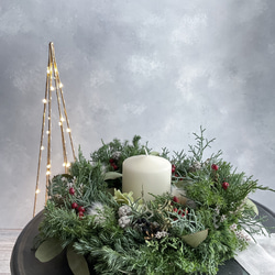 クリスマスのナチュラルリース　クリスマスギフト　ヒムロスギ　ユーカリ 4枚目の画像
