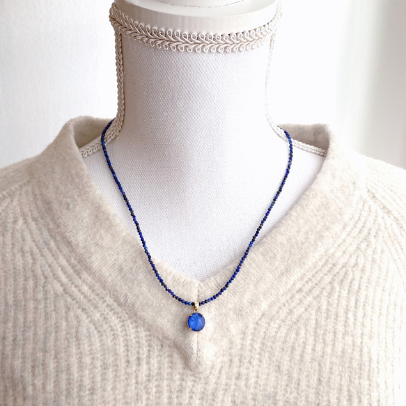 ラピスラズリ×クリスタル カポション　ネックレス [ゴールドorシルバー] 10枚目の画像