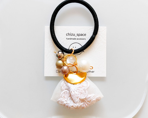 カラフルなインド刺繍リボンのヘアゴム*《a12》 ヘアゴム chizu 通販