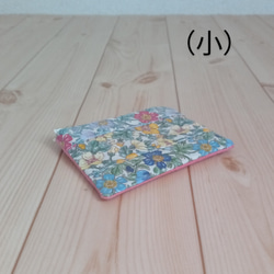 ラミネート☆超ミニ10cmフラットポーチ　小花柄　1点物　小さめ　ピンク帆布　　165 3枚目の画像