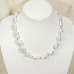 真珠 ネックレス ホワイト　綺麗 K14ホワイトゴールドアコヤ真珠ネックレス（7.5mm）(RPN493-002