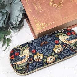 ウィリアムモリスいちご泥棒メガネケース メガネケース chouette-yu