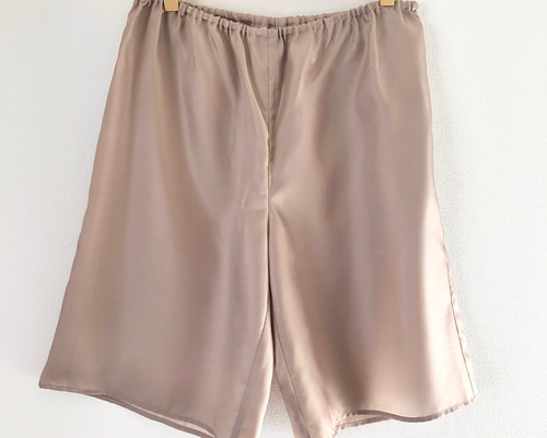 キュプラ100％ ペチパンツ(ミディアム丈) 【選べるカラー