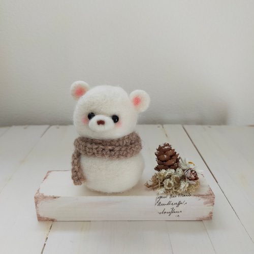 ✿羊毛フェルト✿くまさんとうさぎさんのHappy Wedding♡✿ハート✿ バレンタインチョコと白うさぎさん☆羊毛フェルト 羊毛フェルト