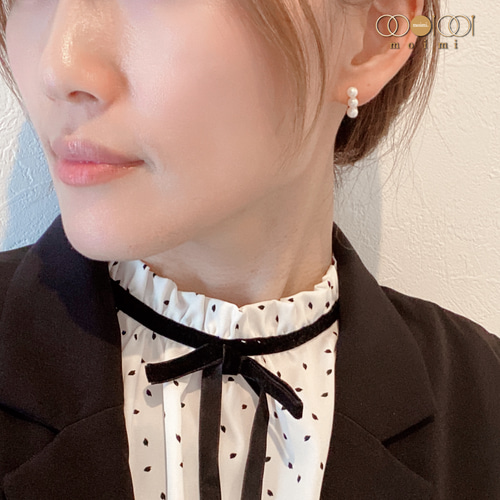 淡水パール3粒パール ピアス 川口春奈着用モデル ピアス（スタッド
