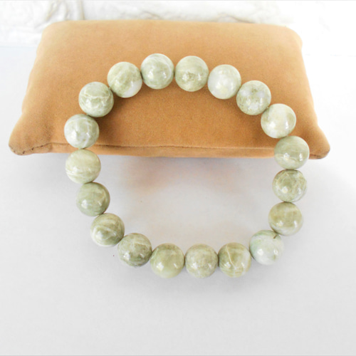 超美品❣️ハンドメイド品‼️天然A貨翡翠 個性、大きめのモクセイの花