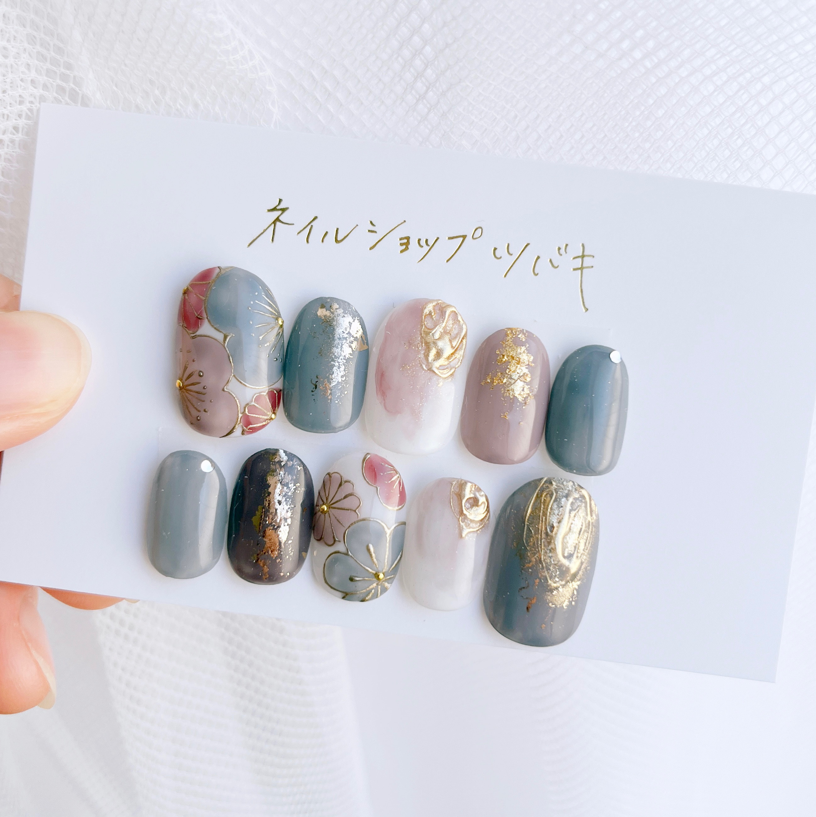 手書きの和柄ネイルチップ