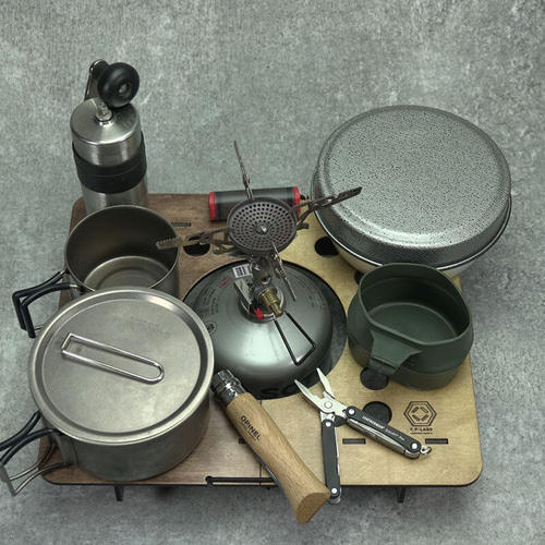 登山/ソロキャンプに軽量・コンパクトなUL-STOVE-TABLE(ウルトラ
