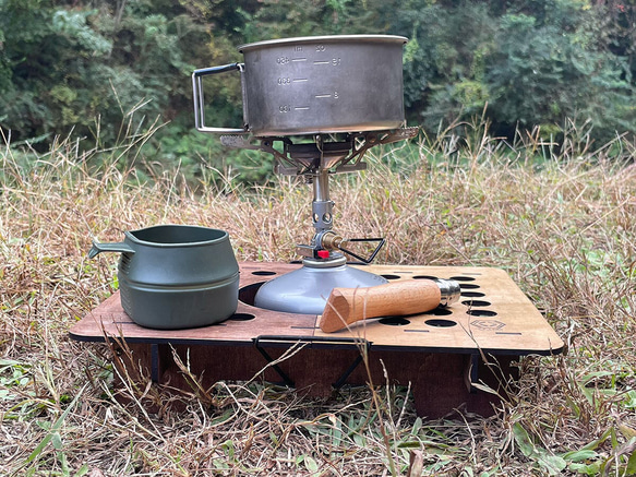 登山/ソロキャンプに軽量・コンパクトなUL-STOVE-TABLE(ウルトラライトストーブテーブル) 3枚目の画像