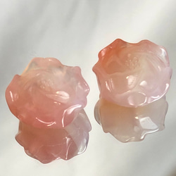 花 A ローズクォーツ　薔薇 芍薬 牡丹　彫り物　天然石　パワーストーン　置物 ローズクォーツ 薔薇 彫刻 置物 バラ ばら ローズ 天然石