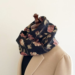 高品質戈布蘭編織圍巾，優雅，成人，玫瑰圖案，花卉圖案，花朵，黑色，黑色 第3張的照片