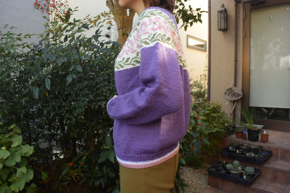蔦と葉っぱのパープルセーター 2枚目の画像