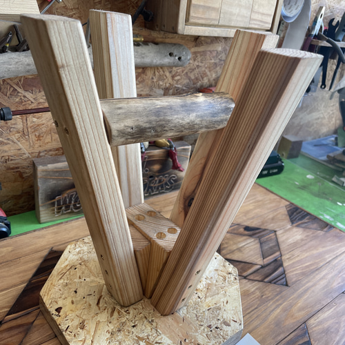 小さめ】【コンパクトスツール】座面:23×23 高さ:32【いすやYUCHI