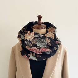 高品質戈布蘭編織圍巾，優雅，成人，玫瑰圖案，花卉圖案，花朵，黑色，黑色 第7張的照片