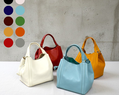 ホワイトレザー バケット型ハンドバッグ　Mサイズ MahL+81 BucketBag 本革 ハンドバッグ バケットバッグ 巾着型 バケツ