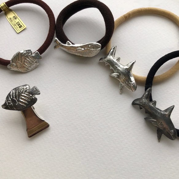 サメ・クジラ・チョウチョウウオ【サイズ大】選択でヘアゴム・クリップ