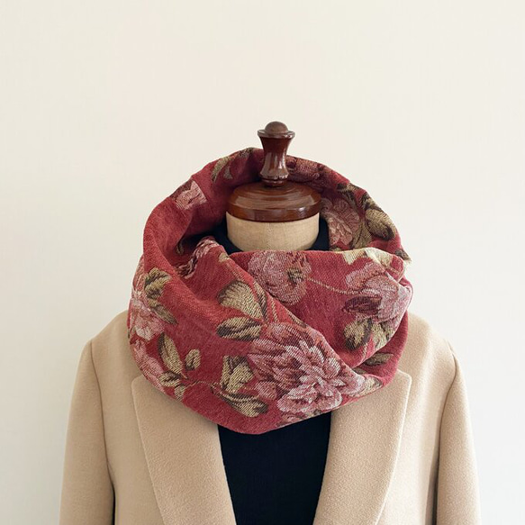 高品質戈布蘭編織圍巾，優雅，成人，玫瑰圖案，花卉圖案，花朵，紅色，波爾多 第2張的照片