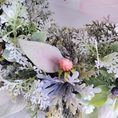 普段使いもOKのクレセントクリスマスリース(Φ約25cm／アーティ