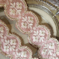 インド刺繍リボン ブレード　ピンク　4cm幅(4) 1枚目の画像
