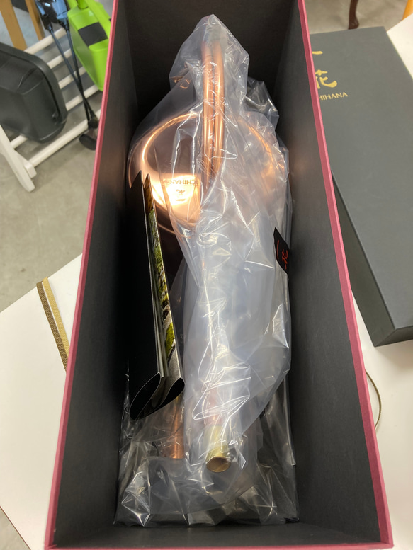 ジョウロ　一花　雪椿　(1.8L) 変色防止コーティング 雑貨・ステーショナリー その他雑貨 その他金属 L2184155553(16879円)