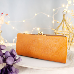 【訳ありSALE】ふっくら優しい大容量な長財布 上質レザーの魅力的なデザインと質感 《ブラウン》CU220BE 1枚目の画像