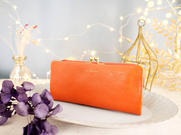 【訳ありSALE】ふっくら優しい大容量な長財布 上質レザーの魅力的なデザインと質感 《オレンジ》CU220OR 1枚目の画像