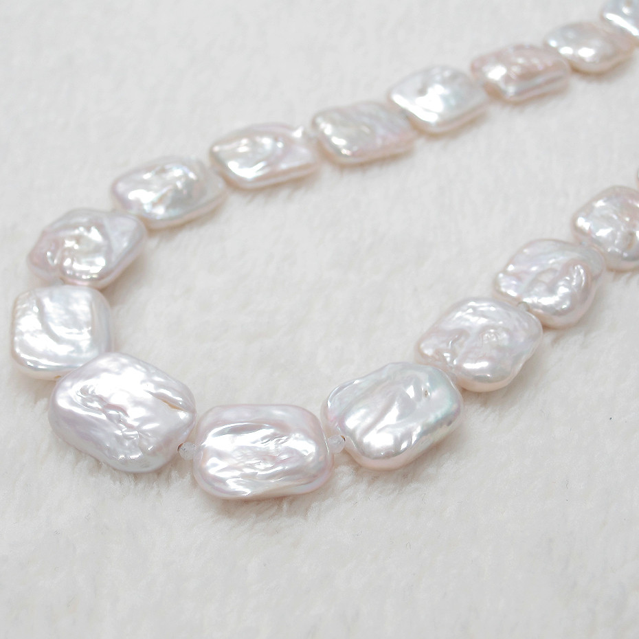 最大18×14mm本真珠（淡水パール、バロック）とSV925のネックレス