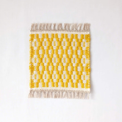 【手織り】ローゼンゴン織のコースター（イエロー） 2枚目の画像
