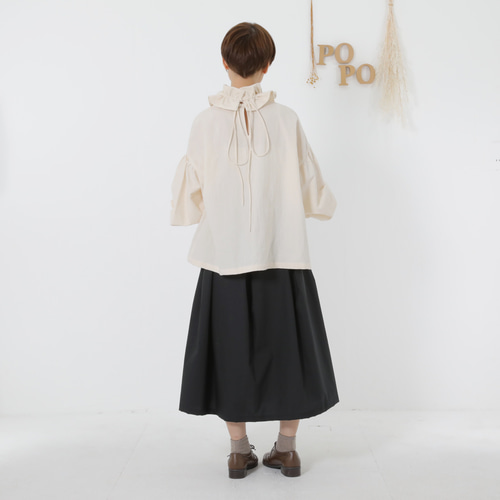 ノーカラー袖口フリル バルーンスリーブブラウス しわ加工 ナチュラル