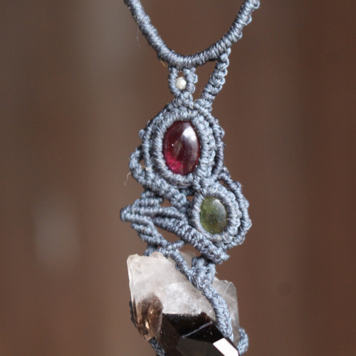 カンゴーム（黒水晶）ロードライトガーネット グリーントルマリン