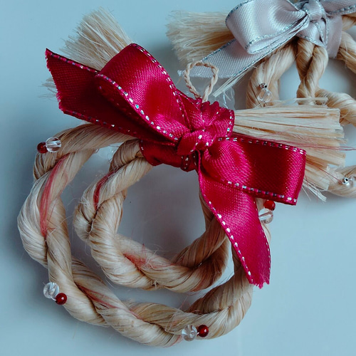 精麻ミニしめ縄天然石ビーズ刺繍リボン選択木製箱可お祝いギフトお歳暮