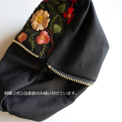 【送料無料】刺繍リボンのミニポーチ　-黒ベースにボタニカル模様の刺繍リボン- 7枚目の画像