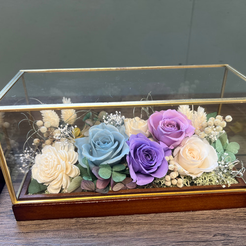 薔薇　バラ　ガラス　ケース Amazon｜可愛い プリザーブドフラワー バラ レッドローズ 薔薇