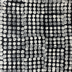 ガーナアフリカン絞り染め「不完全な円形たち Dots Imperfection」 2枚目の画像
