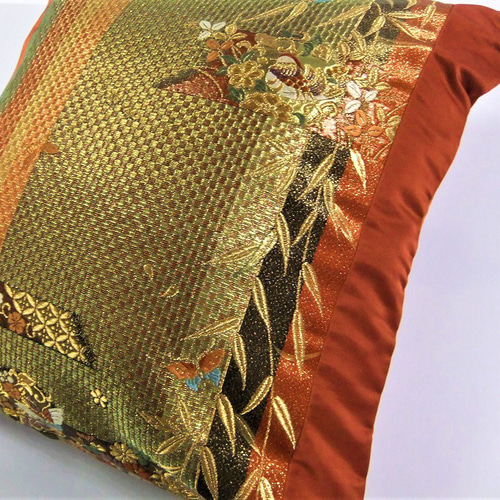 k-014】45×45cm用/クッションカバー/正絹・帯リメイク・吉祥花蝶 k-014】45×45cm用/クッションカバー/正絹・帯リメイク・吉祥花蝶