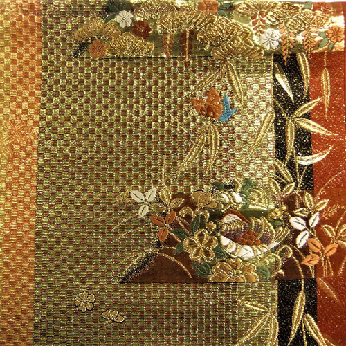 k-014】45×45cm用/クッションカバー/正絹・帯リメイク・吉祥花蝶