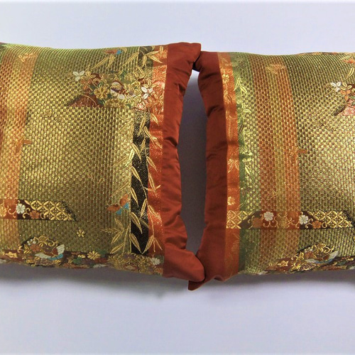 k-014】45×45cm用/クッションカバー/正絹・帯リメイク・吉祥花蝶