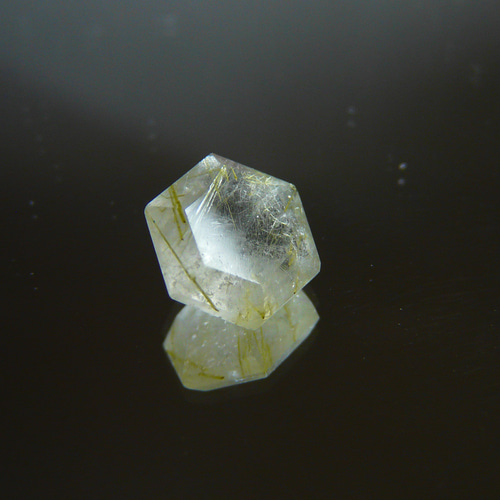 ヴェイリネナイト 0.16ct ⭐1814 天然石 べるふぇKIRABOSHI希少石 取り  