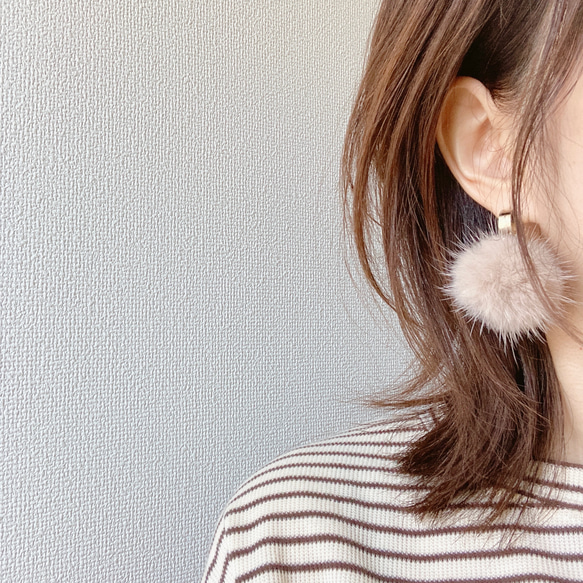 \\ふわふわ// mink fur pierce 1枚目の画像