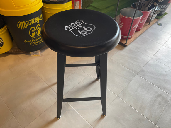 在庫あり　即納　Ok  Hotaru  椅子　スツール　ブラック　　カフェ　家具　ステンシル　アップサイクル　 6枚目の画像