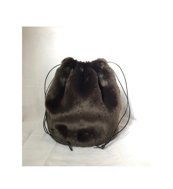 Eco fur drawstring bag   brown 4枚目の画像